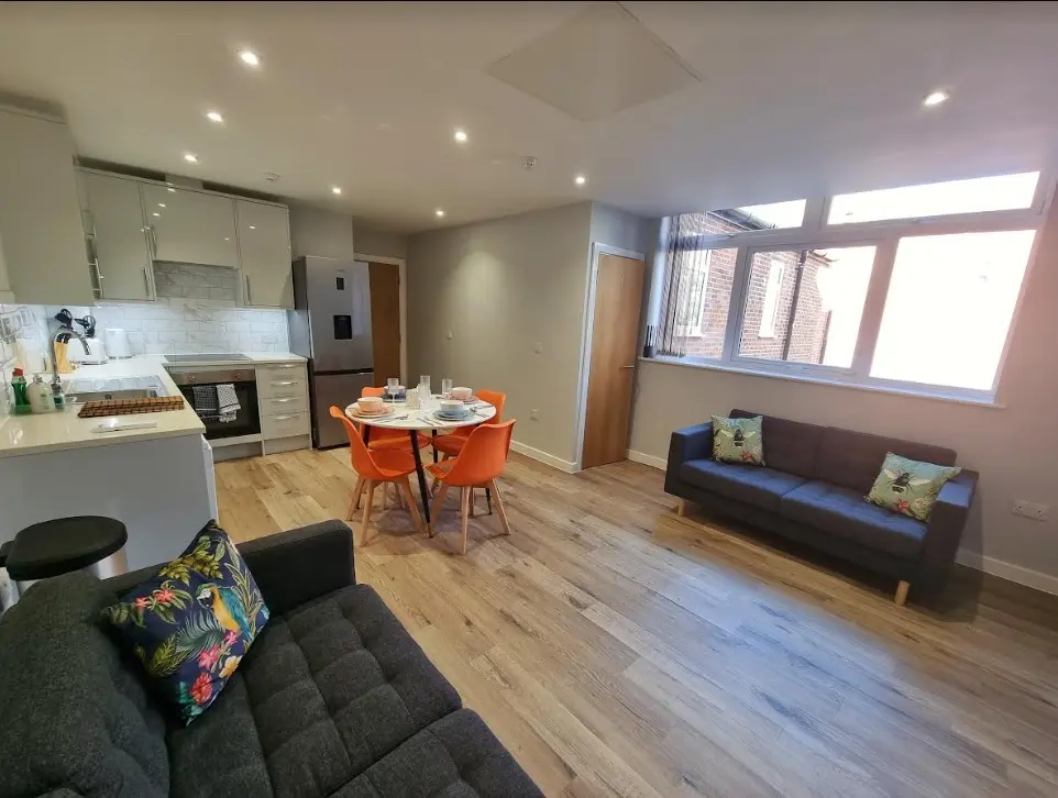 Kitchen-Diner Apartments
